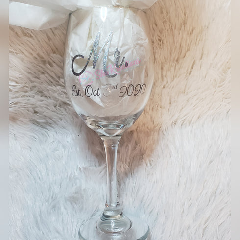 Mr. & Mrs. Wine Glasses